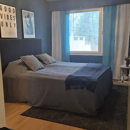 Three Bedroom Apartment, Sauna, Free Parking And Wifi 公寓 *