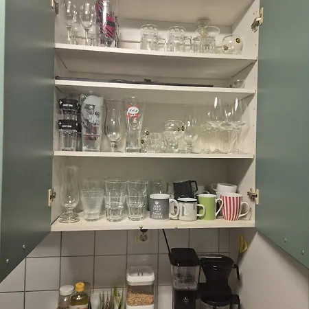 Three Bedroom Apartment, Sauna, Free Parking And Wifi *