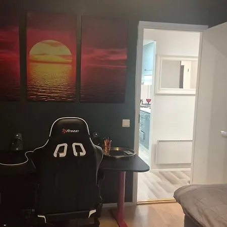 Three Bedroom Apartment, Sauna, Free Parking And Wifi Apartmán Rovaniemi