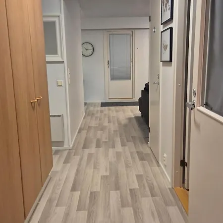 Three Bedroom Apartment, Sauna, Free Parking And Wifi Rovaniemi