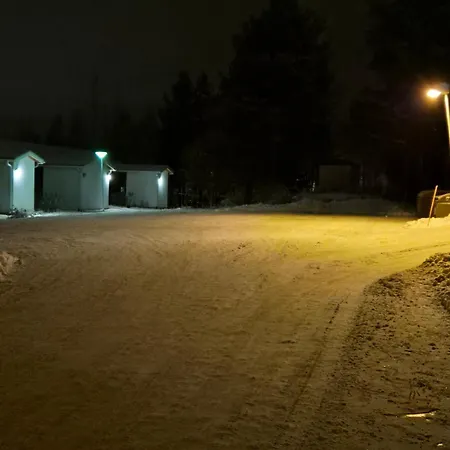 Apartmán Three Bedroom Apartment, Sauna, Free Parking And Wifi *