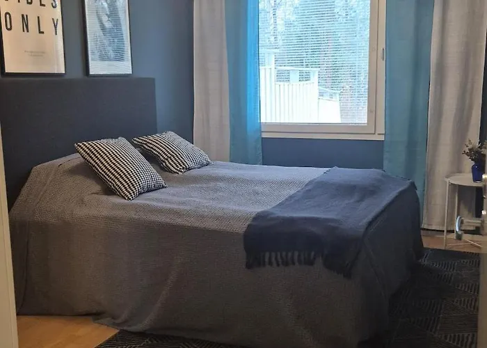 Three Bedroom Apartment, Sauna, Free Parking And Wifi Apartament *