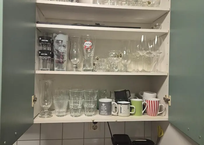 Three Bedroom Apartment, Sauna, Free Parking And Wifi *