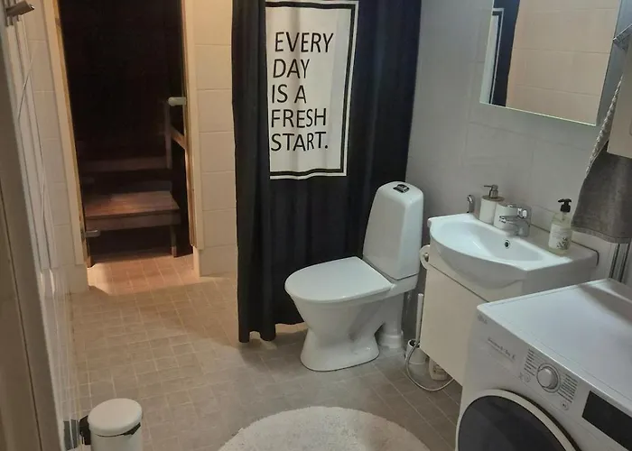 Three Bedroom Apartment, Sauna, Free Parking And Wifi Apartament