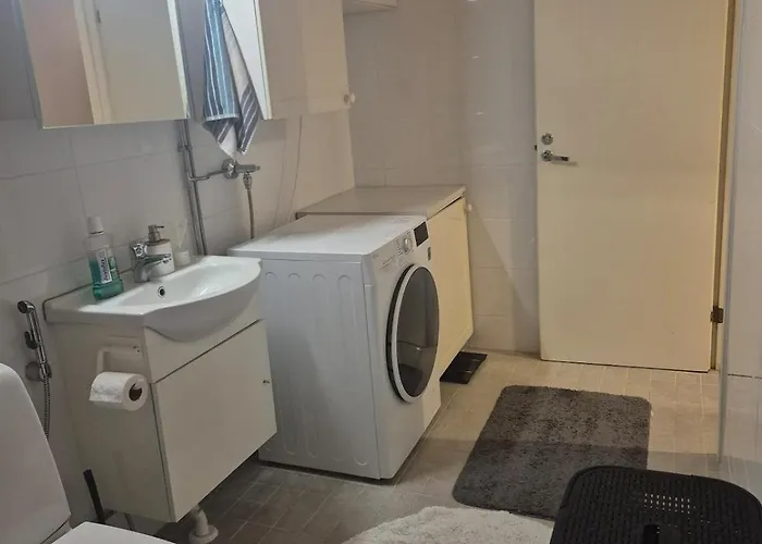 Apartament Three Bedroom Apartment, Sauna, Free Parking And Wifi *